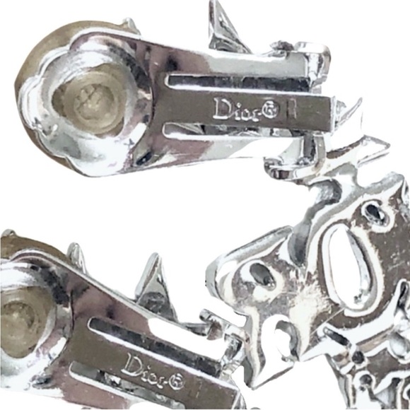 Vintage Christian Dior 70’s Silver Diamanté Crystal Dior For Peace Logo Earrings - Picture 9 of 15